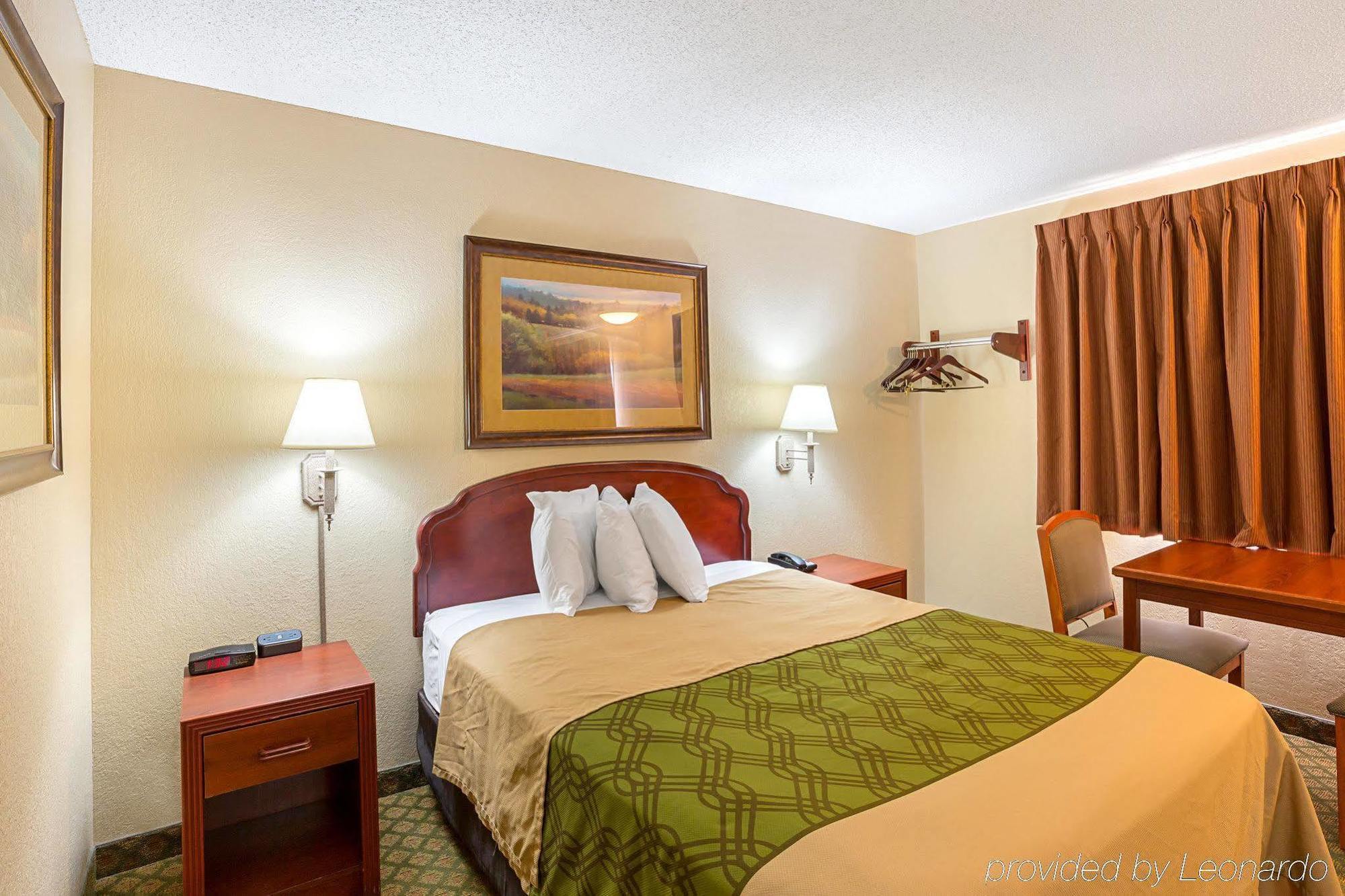 Rodeway Inn & Suites Kearney Eksteriør billede