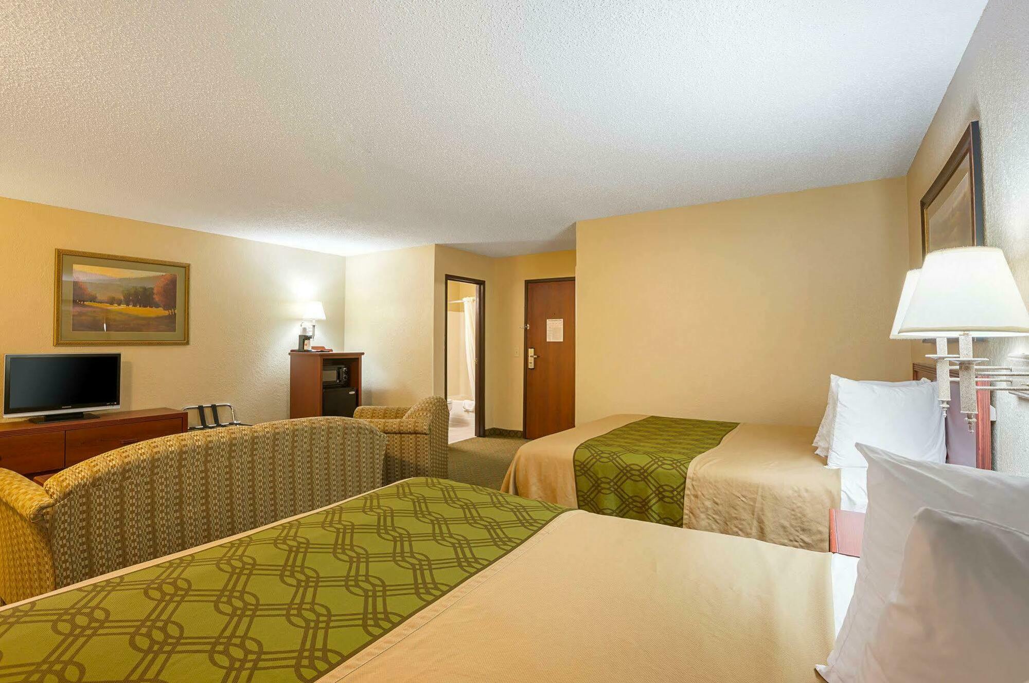 Rodeway Inn & Suites Kearney Eksteriør billede